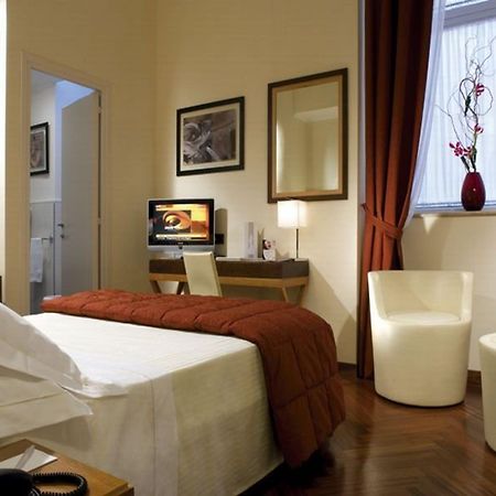 Hotel Nazionale Rom Zimmer foto